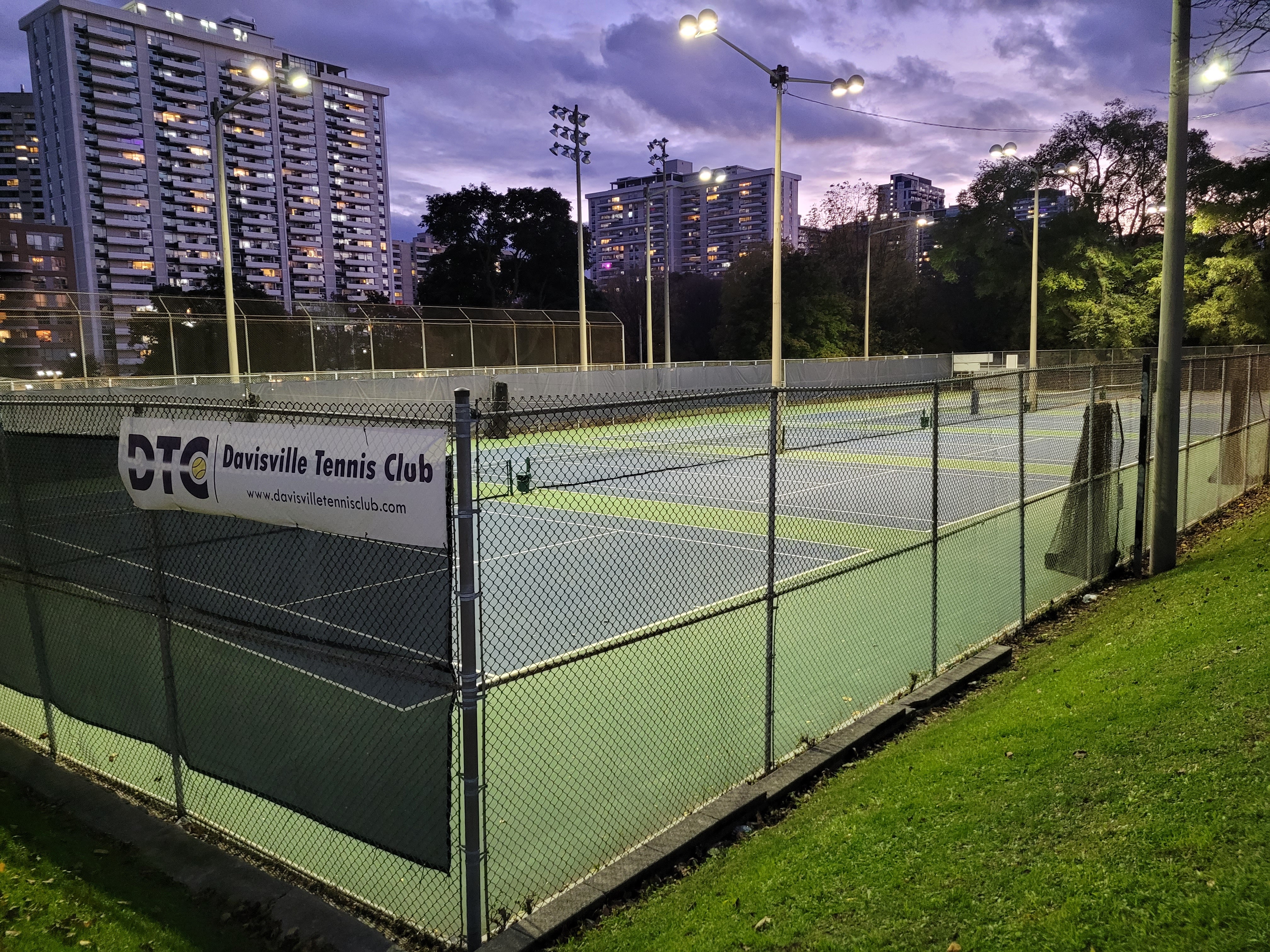 Davisville Tennis Club in Toronto, Ontario - Tennis club