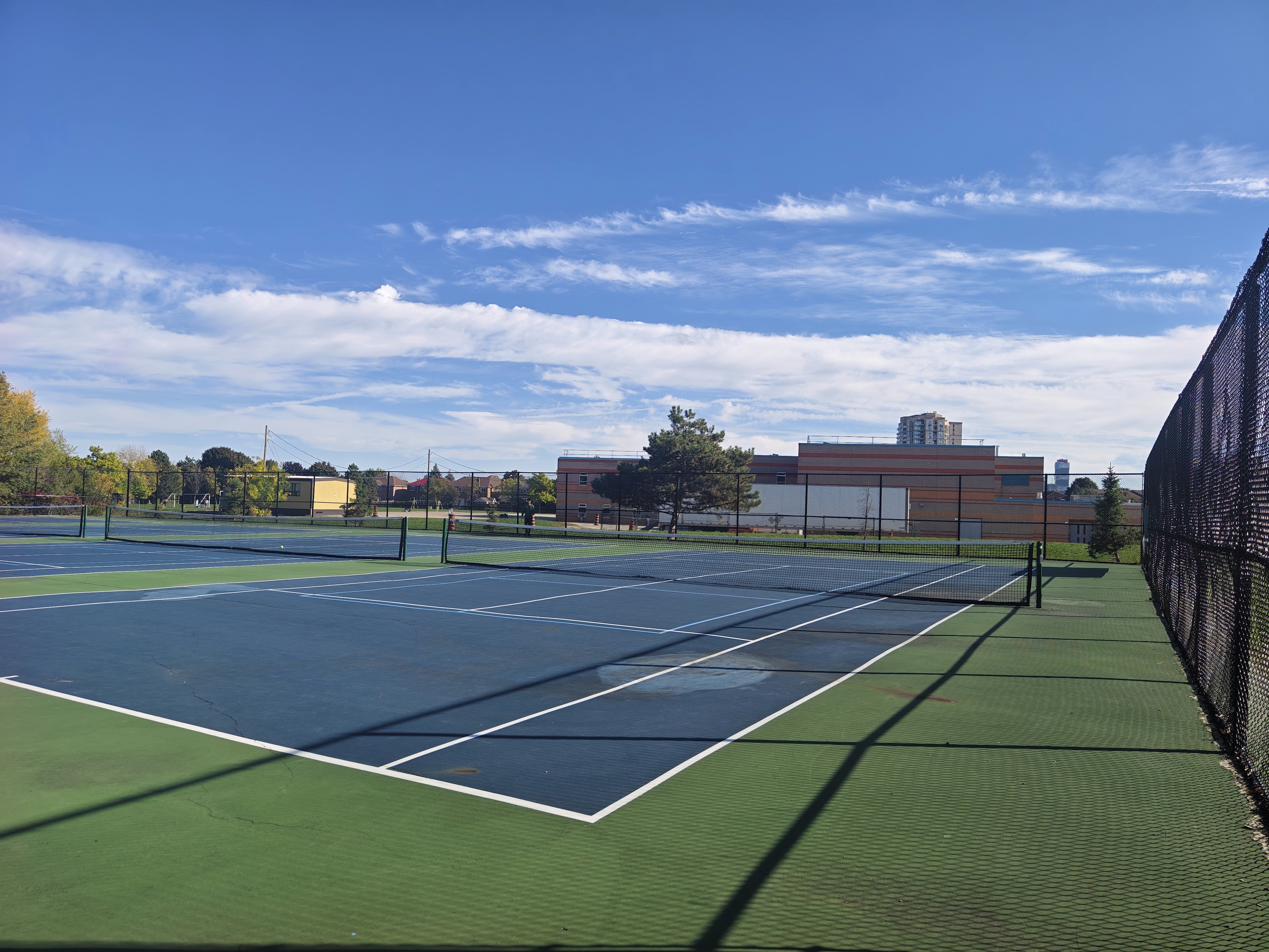 Frank McKechnie Tennis Courts in Mississauga, Ontario - Tennis court