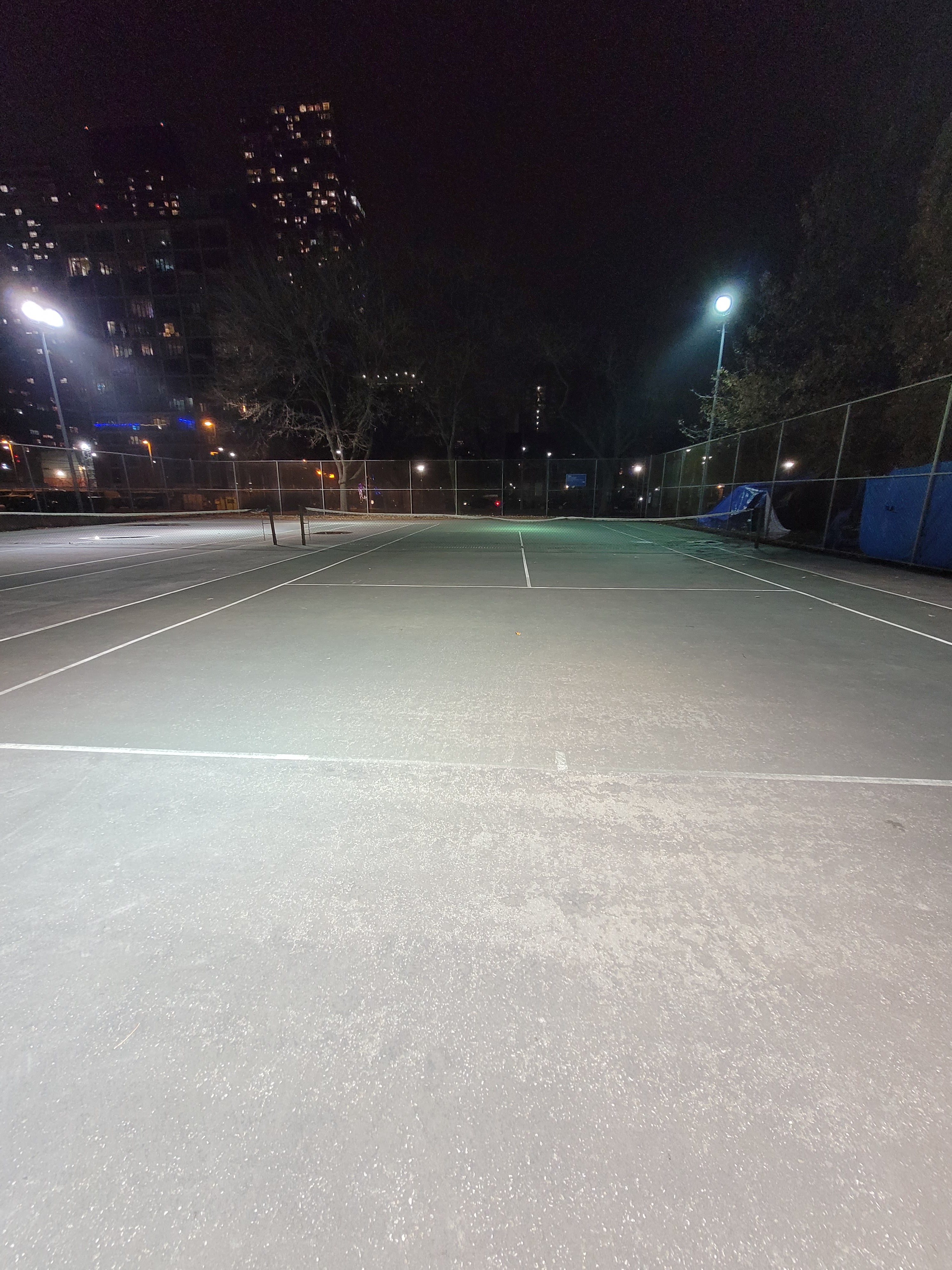 Fred Victor Community Tennis courts in Toronto, ON - Tennis court