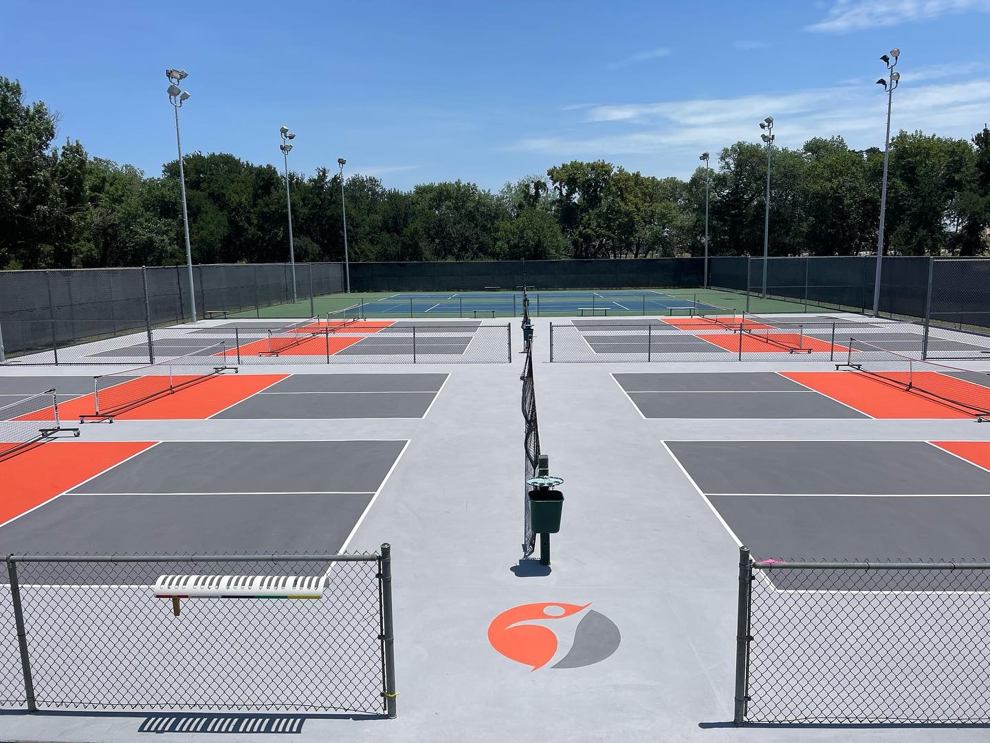 LB Houston Tennis & Pickleball in Dallas, Texas - Tennis court