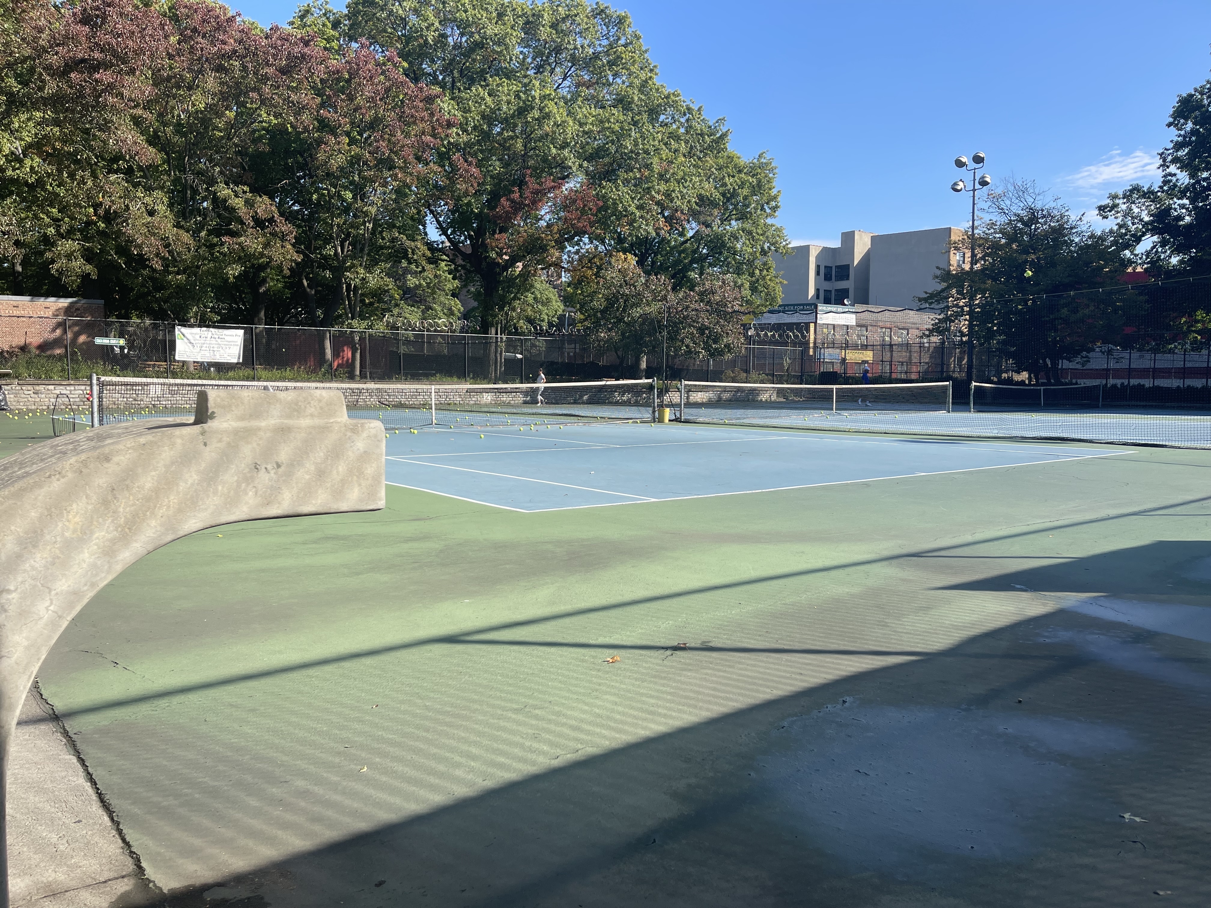 Lincoln Park Waveland Tennis Courts in Chicago, Illinois - Tennis court