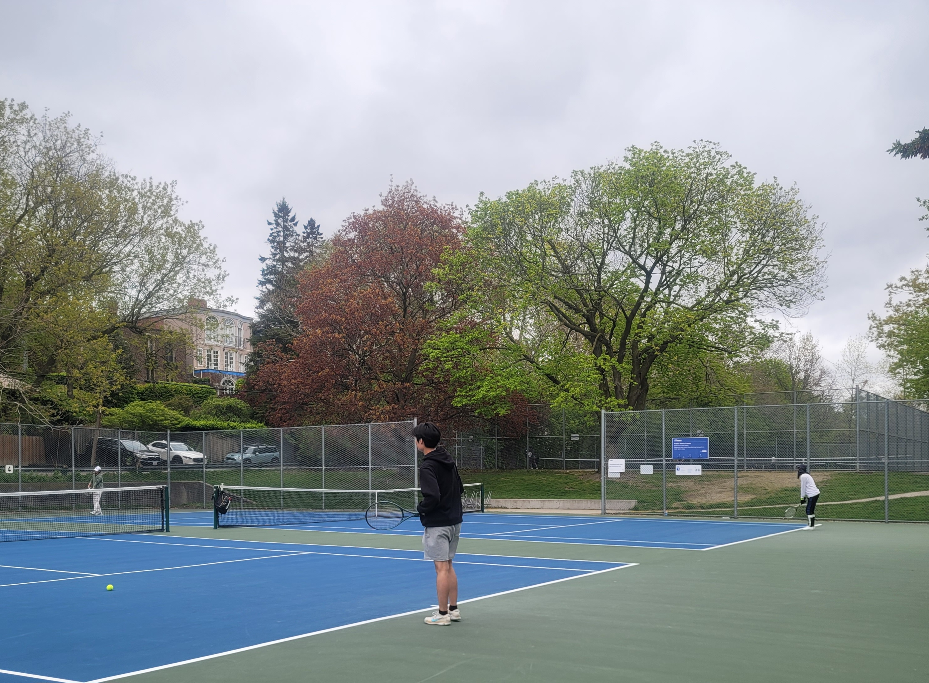 Ramsden Park Tennis Courts in Toronto, Ontario - Tennis court