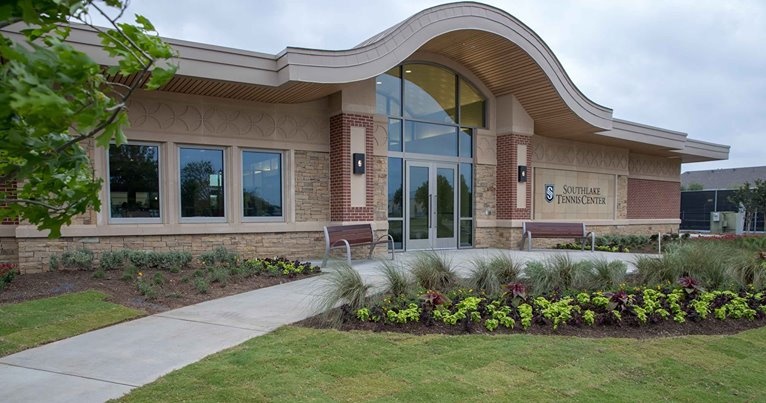Southlake Tennis Center in Southlake, Texas - Tennis club