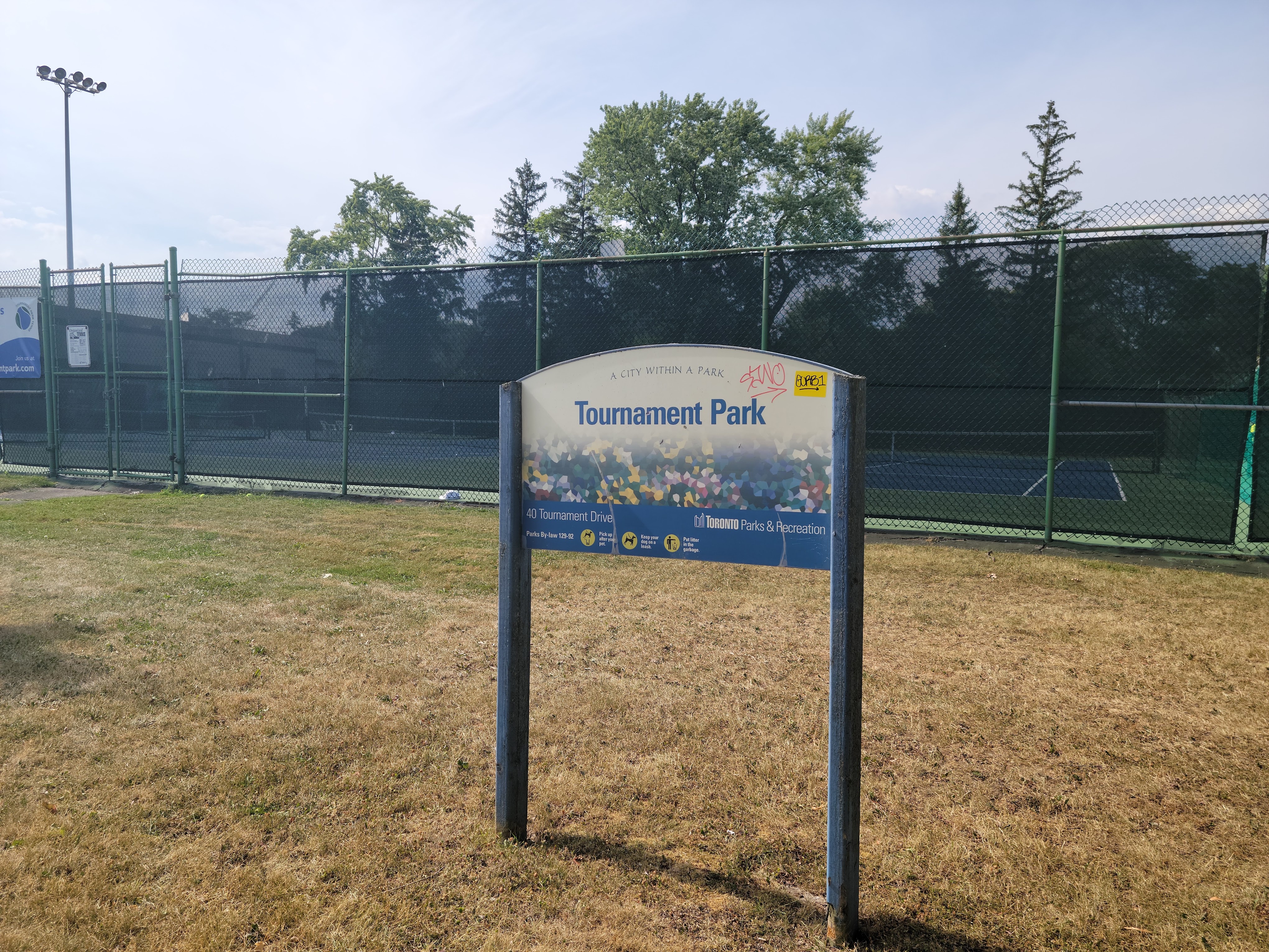 Tournament Park Tennis Club - Tennis club